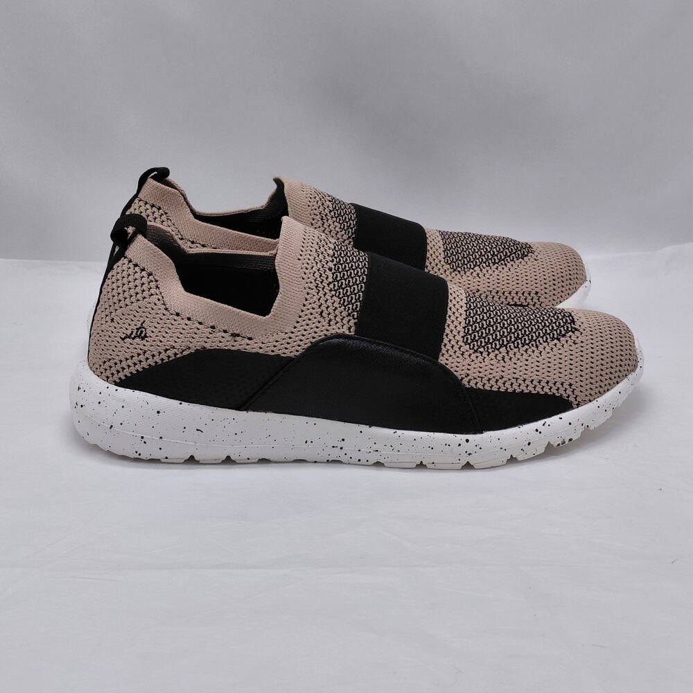 Bernie Mev Womens Sneakers Size EU 40 Black Blush Knit Slip On Comfort Travel